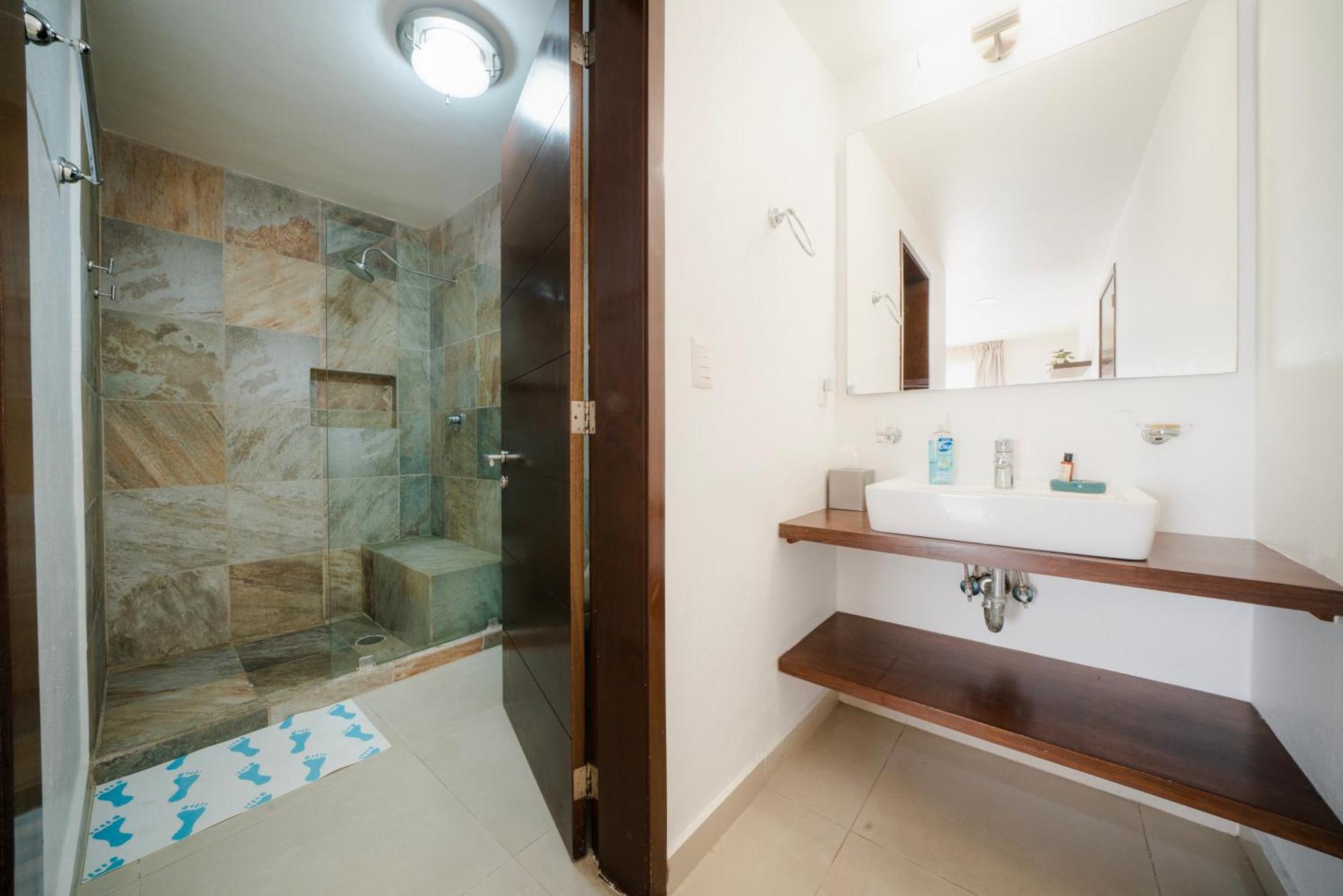 Apartamento 2 Bedroom Penthouse With Private Jacuzzi Next To Fifth Avenue And Beach - Plaza Paraiso A203 *